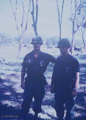 Bert Williams (left) and Bill Wiggins (right)
Bert Williams Photo
Lai Khe AO
