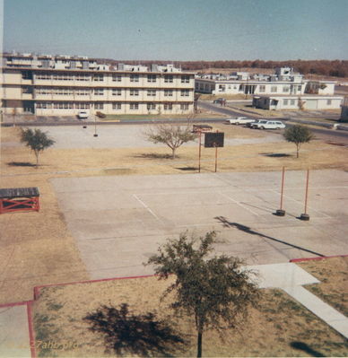 Barricks and Classroom at Fort Wolters
Bob Kelly Photo
