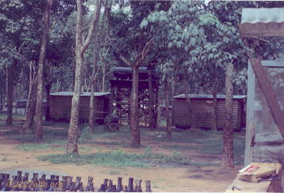 Lai Khe Showers
Craig Tonjes Photo
