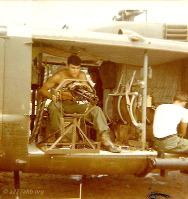 Mounting mini gun.
Dwayne Guidry Photo

Lai Khe 1970 - 1971
