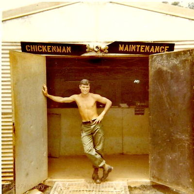 Chickenman Maintenance Office
Dwayne Guidry Photo

Lai Khe 1970 - 1971
