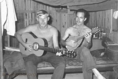 Mickey Barry and ??
Mickey Barry Photo
Lai Khe
