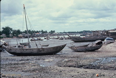 Boats on River Front
Bob Kelly Photo
