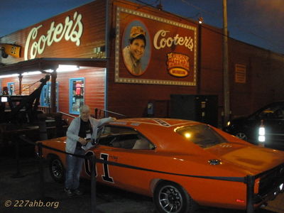 Robert Kelly with the "General Lee" at the Willie Nelson Museum in Nashville
Robert Kelly Photo
