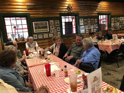Welcome Dinner at the Caney Fork Valley Grill
Photo by Lillian Burbank

